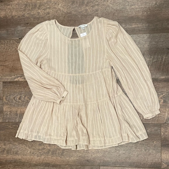 Long Sleeve Flowy Babydoll Top - Picture 4 of 7